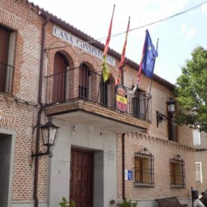 Muere un hombre de 61 años tras sufrir una salida de vía y colisionar contra un árbol en Quismondo