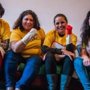 Mujeres que luchan por una vida "libre de violencias" y con trabajo digno