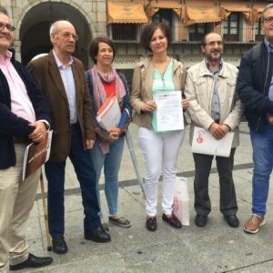 Solicitan una reunión con el vicepresidente regional ante la proliferación de gasolineras "desatendidas"