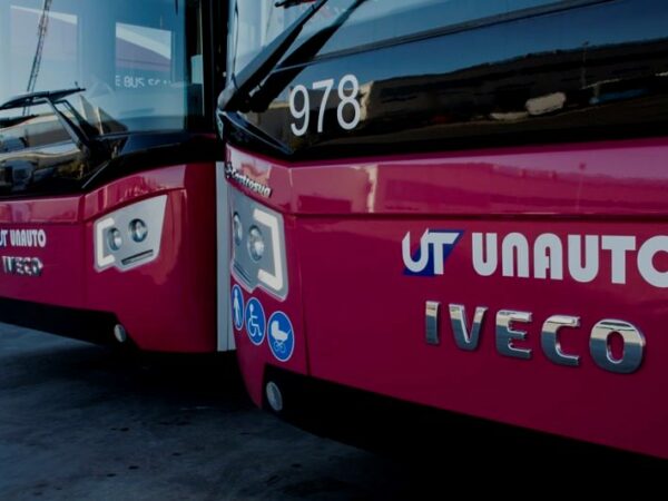 Usuarios de la línea 3 Valparaíso-La Legua denuncian "grandes retrasos" por las obras de la Vega