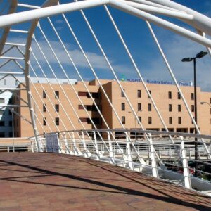 Una joven resulta afectada por inhalación de humo tras el incendio en una vivienda de Montesclaros