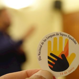 Día Nacional de las Lenguas de Signos Españolas. La lengua de signos no deja a nadie atrás