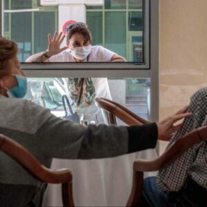 La provincia de Toledo pasa de ocho a dos residencias de mayores con casos de COVID en el último día