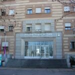 Personal sanitario, pacientes y familiares recopilan más de 2.800 firmas de rechazo al traslado del Hospital Virgen del Valle