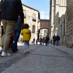 Toledo y Talavera pierden habitantes mientras que los municipios más cercanos a la capital regional y a Madrid ganan población