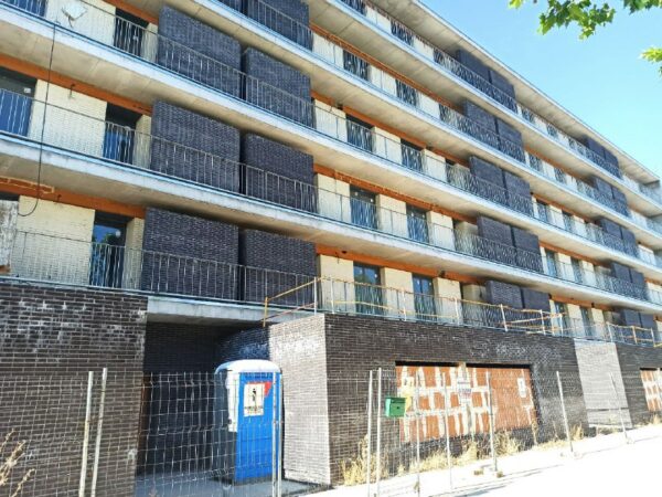 Gicaman no encuentra quien termine sus 86 viviendas sociales en el Polígono de Toledo