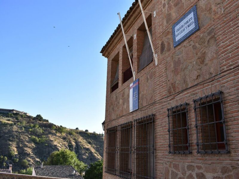 El PSOE critica la "falta de ambición" para climatizar colegios de Toledo y el Gobierno local defiende que se hará en dos centros