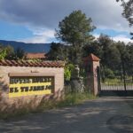 Adjudican por 324.000 euros un hotel rural de La Iglesuela que salió a subasta pública por un euro