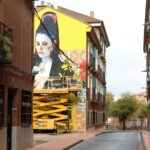 Un mural del artista Dan Ferrer inaugura la edición 2021 de ‘Torrijos Más Allá de la Pared’
