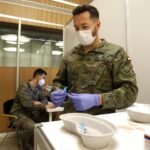 Tres equipos móviles de vacunación militar ya realizan su labor en Castilla-La Mancha