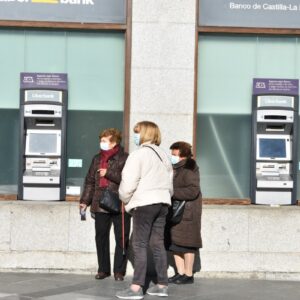 La deshumanización y el desempleo, entre los efectos del cierre de entidades bancarias en nuestros pueblos