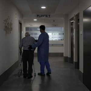 Los Yébenes organiza una nueva edición del curso 'Atención sociosanitaria a personas dependientes'