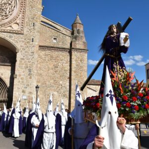La 'tele' pública de Castilla-La Mancha te lleva de procesiones esta Semana Santa sin salir de casa