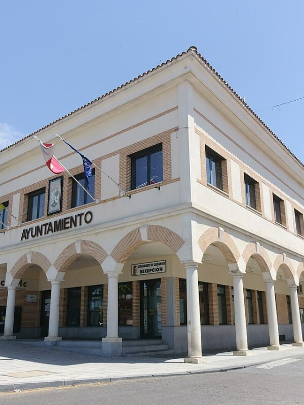 Los vecinos de Carranque piden mejoras en el municipio con una concentración: "¡Basta de abandono!"