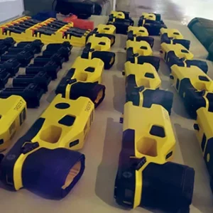 La Policía Local de Talavera comienza a patrullar con pistolas táser