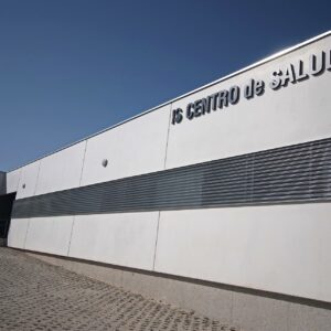 El Colegio de Médicos de Toledo, "sorprendido" por la sentencia que avala la absolución del agresor de un médico en Camarena