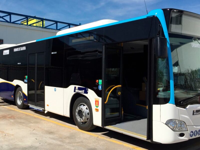 Huelga de autobuses urbanos en Talavera: la plantilla denuncia "horarios insufribles" o "agresiones verbales por los retrasos"