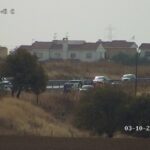 El vuelco de un camión con cemento en Santa Olalla obliga a cortar la A-5 sentido a Extremadura