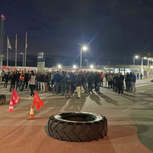 Seguimiento "masivo" de la primera jornada de huelga en las factorías de Airbus de Illescas y Albacete