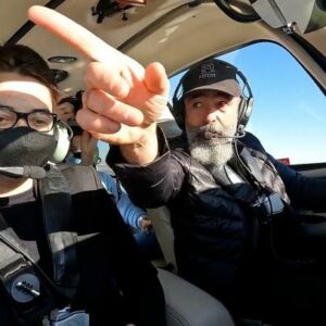 El vuelo de Daniel, un joven en cuidados paliativos que cumple su sueño de ser piloto gracias a un aviador de Casarrubios