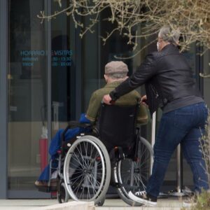 Simplificación de trámites y más ayudas económicas, entre los avances en los que trabaja Castilla-La Mancha en Dependencia