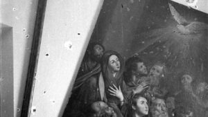 Interior del Museo de Santa Cruz en 1936. Fondo del Estudio Fotográfico Alfonso. Archivo General de la Administración. Ministerio de Cultura. Foto recopilada por Eduardo Sánchez Butragueño / Toledo Olvidado