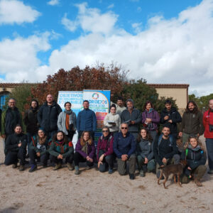 El naturalista Máximo Sánchez Cobo enseña las huellas y rastros de las Sierras de Madridejos