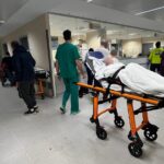 Casi 700 pacientes en las Urgencias del Hospital de Toledo en un solo día, "desbordadas por el colapso de la Atención Primaria"