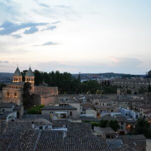La Puerta de Bisagra, escenario de la conferencia de Antonio Pérez Henares en el II Ciclo de Novela Histórica