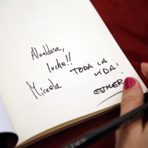 ‘Mujeres que se ríen (de todo)’, la novela ganadora del Certamen de Narrativa ‘Princesa Galiana’ firmada con seudónimo