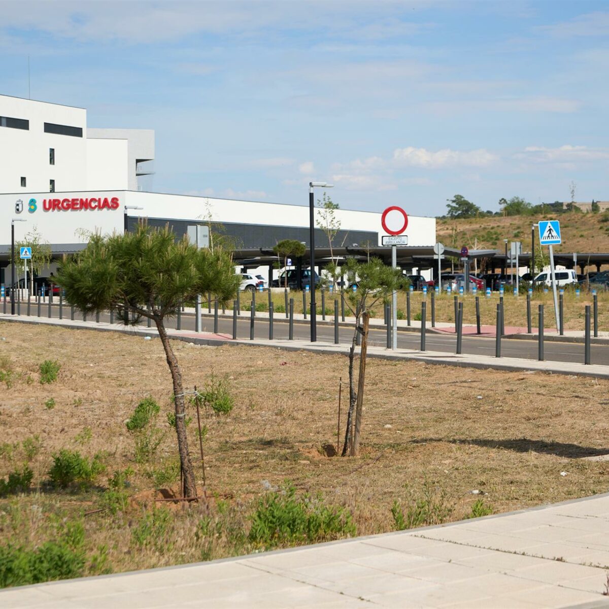 Hospitalizado un trabajador tras sufrir una caída desde tres metros de altura en una obra en Polán