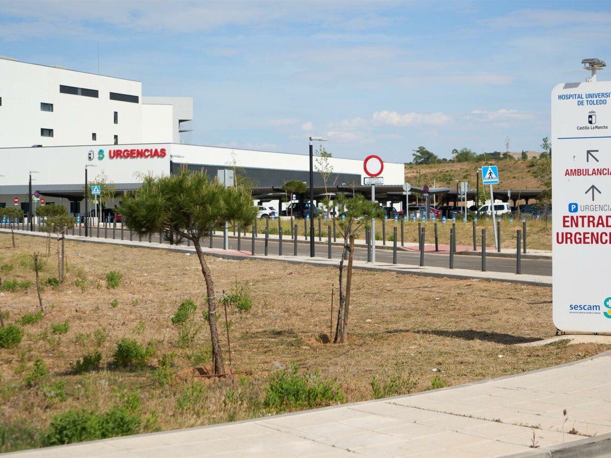 Hospitalizado un trabajador tras sufrir una caída desde tres metros de altura en una obra en Polán