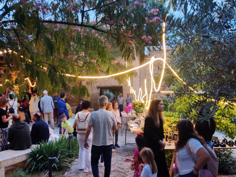 Las Noches al Fresco regresan a San Lucas con un mercado de artesanía, gastronomía y música en directo