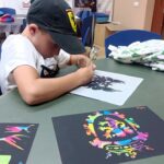 Campamento de verano pintar juego taller infancia infantil niñ