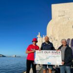 El deportista de Torrijos Alberto Pérez defiende el Tajo en Portugal nadando 20 kilómetros entre Lisboa y Cascais