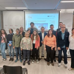 Once alumnos con discapacidad se han formado en limpieza en edificios en la octava edición de Futurempleo