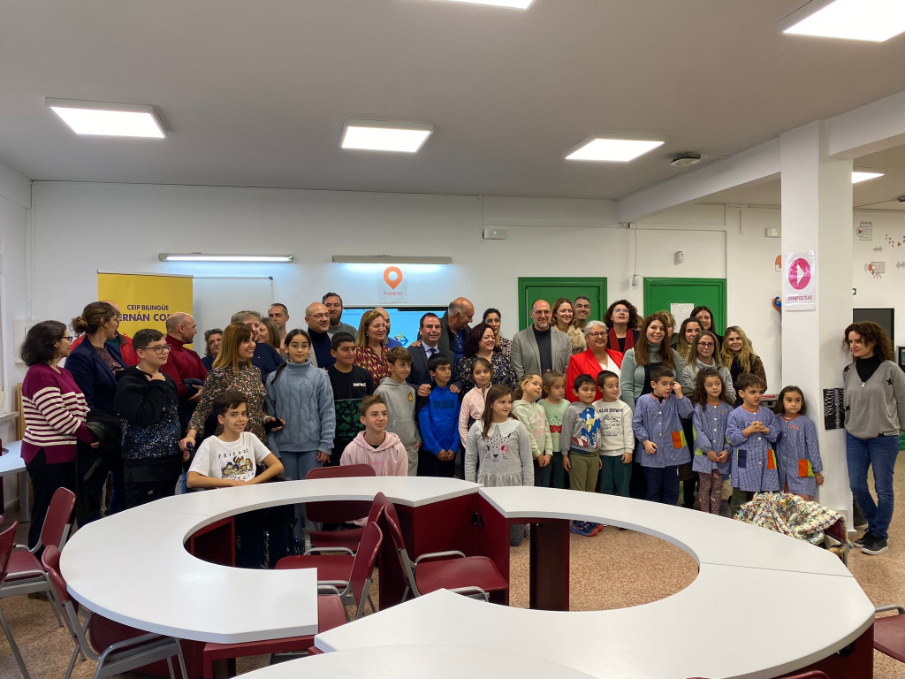 El colegio Hernán Cortés de Talavera de la Reina estrena su nueva 'aula del futuro'