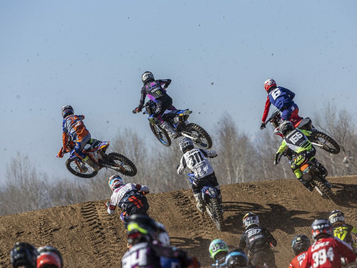 Santa Ana de Pusa acoge el Campeonato de España de Motos Clásicas y el de Castilla-La Mancha de Motocross