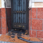 Detenido un varón por romper retrovisores de coches y quemar cortinas de puertas de viviendas en Yepes