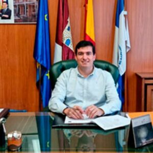 Jesús Mayoral y Pedro Jesús López sustituirán a Tolón en el Congreso y en el Ayuntamiento