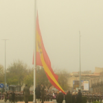 Una bandera gigante de España ya ondea en Toledo a iniciativa del gobierno de PP y Vox