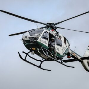 Rescatan en helicóptero a un hombre de 50 años tras salirse de la vía con un quad en Arisgotas