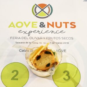 Catas con música en directo, showcooking o un concurso de tapas, entre las actividades de la AOVE & NUTS Experience 2024
