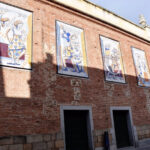 Paneles en la fachada del Teatro Palenque de Talavera de la Reina. - AYUNTAMIENTO