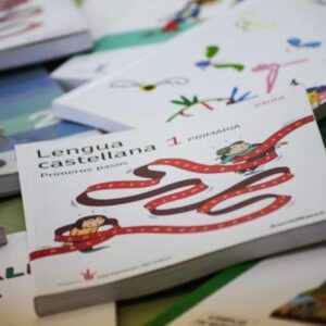 Castilla-La Mancha amplía las ayudas de libros a todos los cursos de Primaria y Secundaria