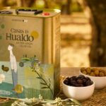 La "élite" del aceite de oliva virgen extra español se da cita en la almazara toledana Casas de Hualdo de Carpio de Tajo
