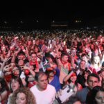 publico gente joven concierto peraleda