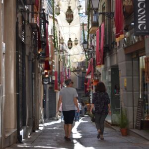 Comienzan los paseos vecinales en el Casco Histórico impulsados por la Mesa de Salud