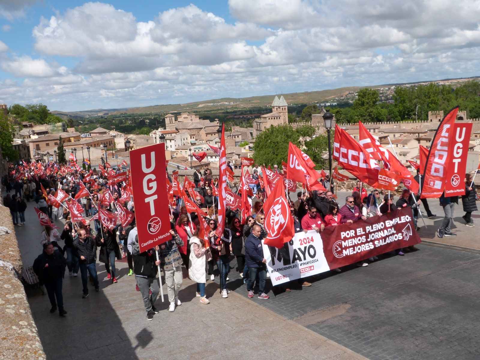 Cientos de personas vuelven a tomar las calles de Castilla-La Mancha para pedir más salario, menos jornada y pleno empleo