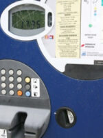 El PSOE denuncia que la zona azul de Talavera sigue operativa pese al anuncio de gratuidad por las inundaciones